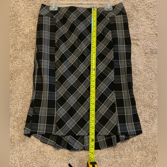 Express Design Studio Black/White Plaid Fishtail Pencil Skirt l Size 8 Y2K - Picture 5 of 8